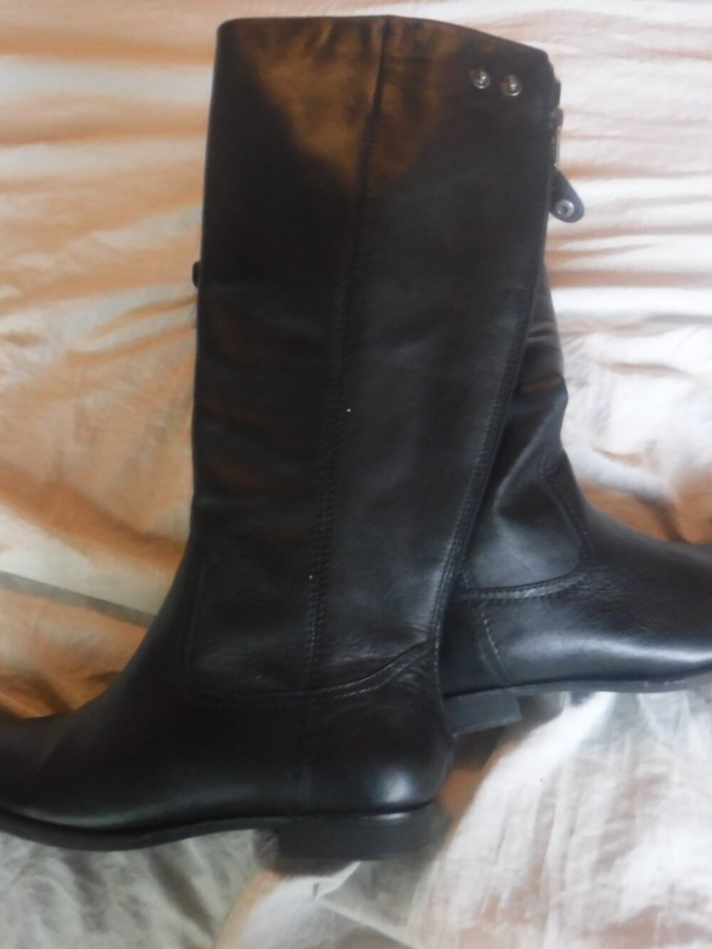 Kenneth Cole Reaction Womens Black Leather boots Womens Size 7 M